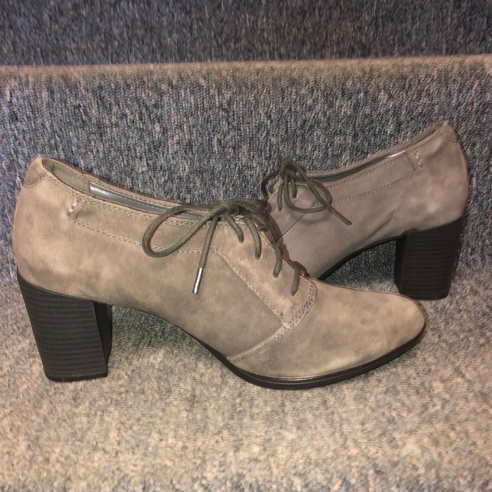 CLARKS Women's Araya Hale Lace Up Shoe-Gray- NEW!! - Picture 5 of 8